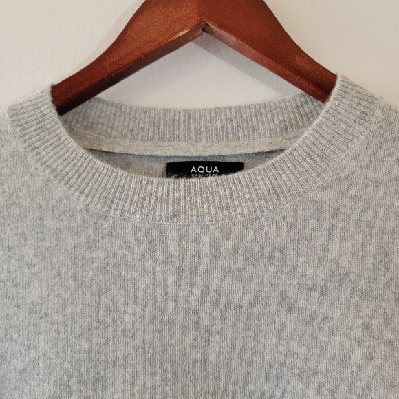AQUA Cashmere Heather Gray  Sweater Top Sz S Long Sleeve Old Money Quite Luxury - Picture 3 of 11